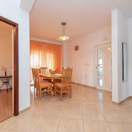 Appartamento In - Insel 41281 Vir